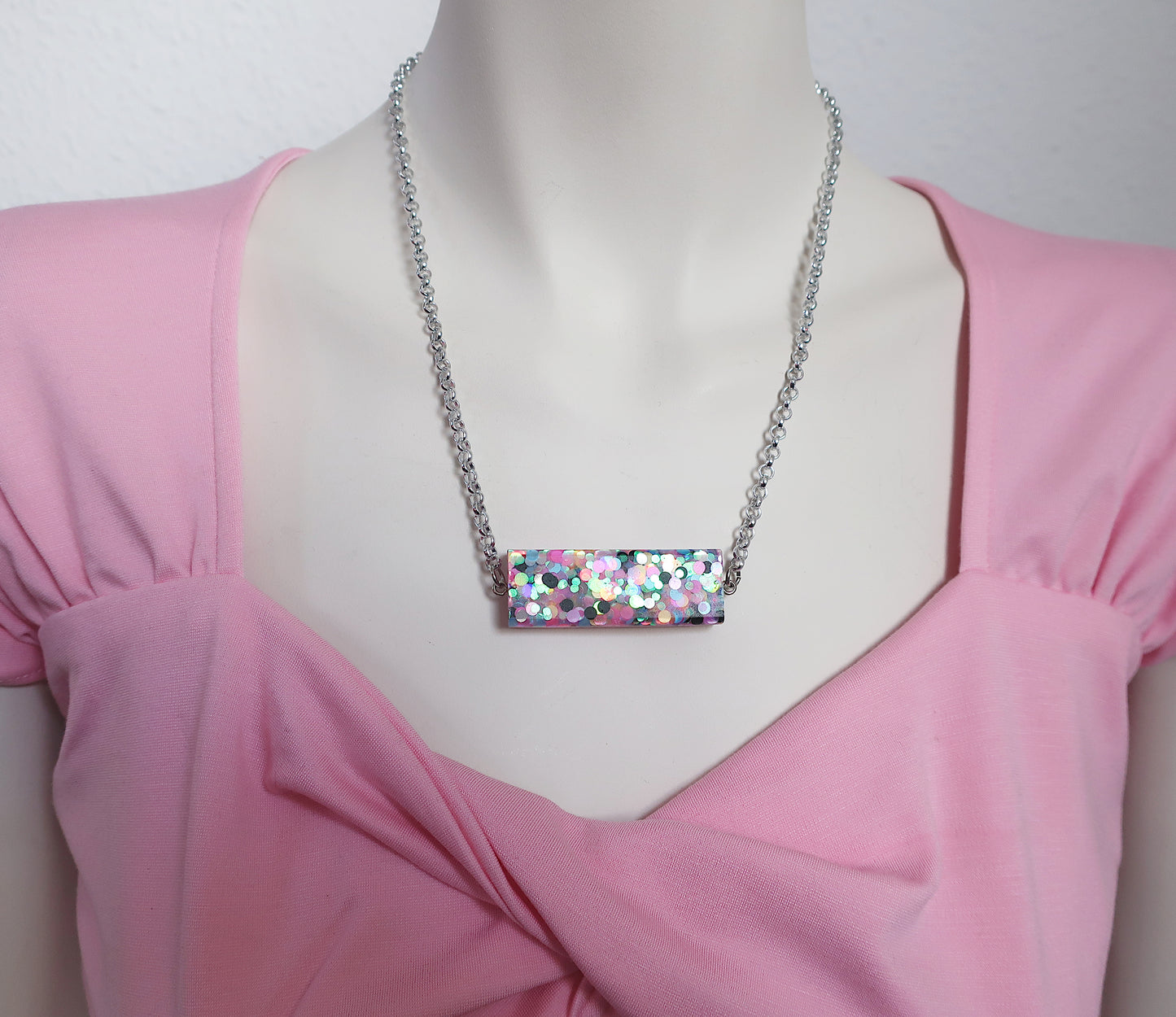 Kette mit Glitzerblock